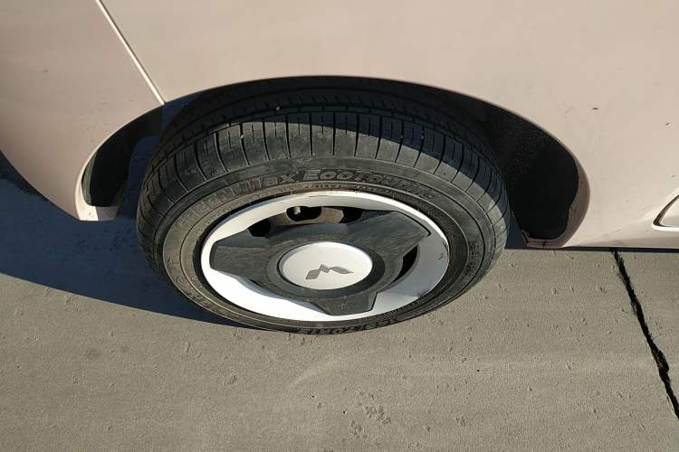 Used Wuling Hongguang MINIEV 2021 Macaron Premium Model – Lithium Iron Phosphate
