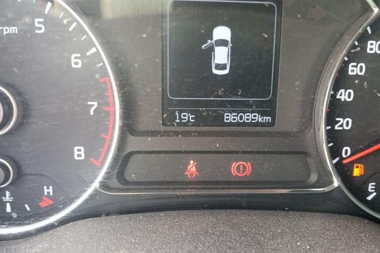 Used Kia K3 2016 1.6L Manual GL Odometer Close Up