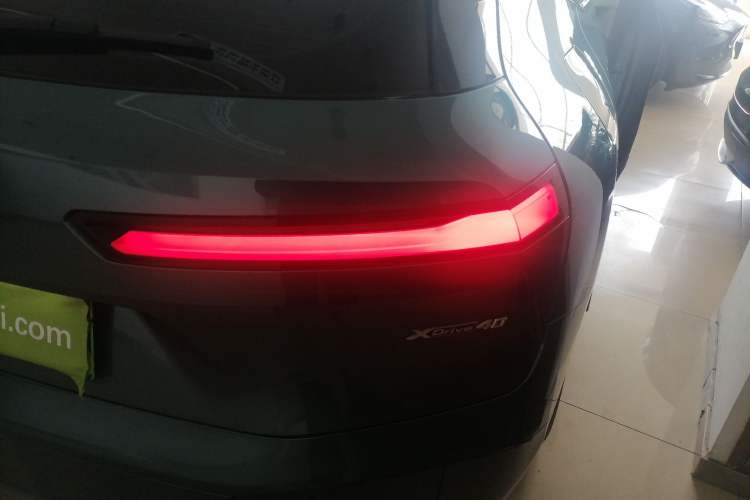 Used BMW iX 2022 xDrive40