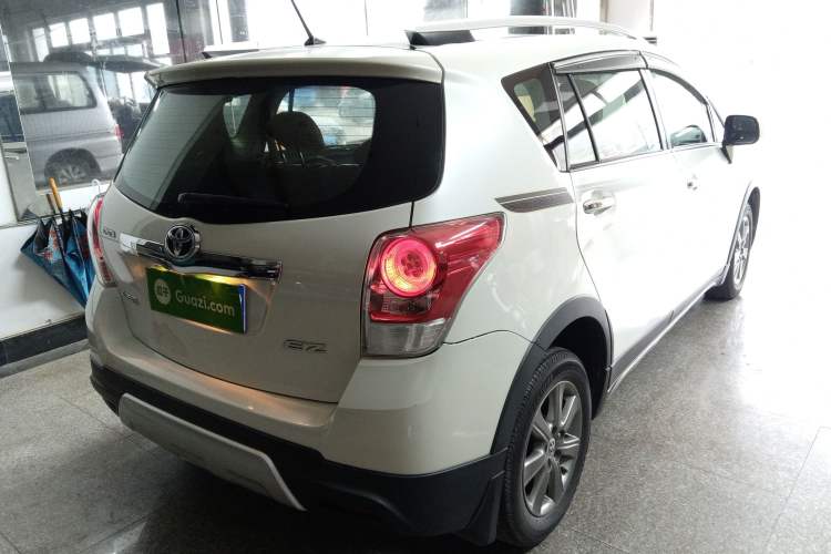 Used Toyota Verso 2015 180E CVT Crossover Edition