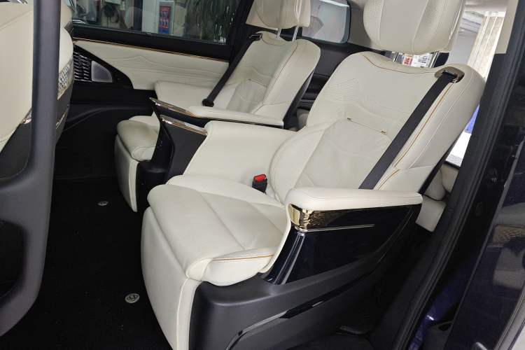 Used GAC Trumpchi E9 2023 E9 MAX