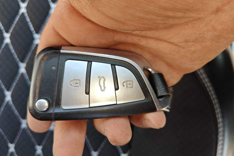 Used Chery Tiggo 3X 2017 1.5L Automatic Urban Leading Edition
