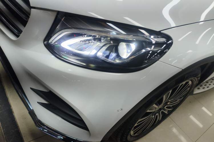 Used Mercedes-Benz GLC 2018 Facelifted GLC 260 4MATIC Dynamic Edition
