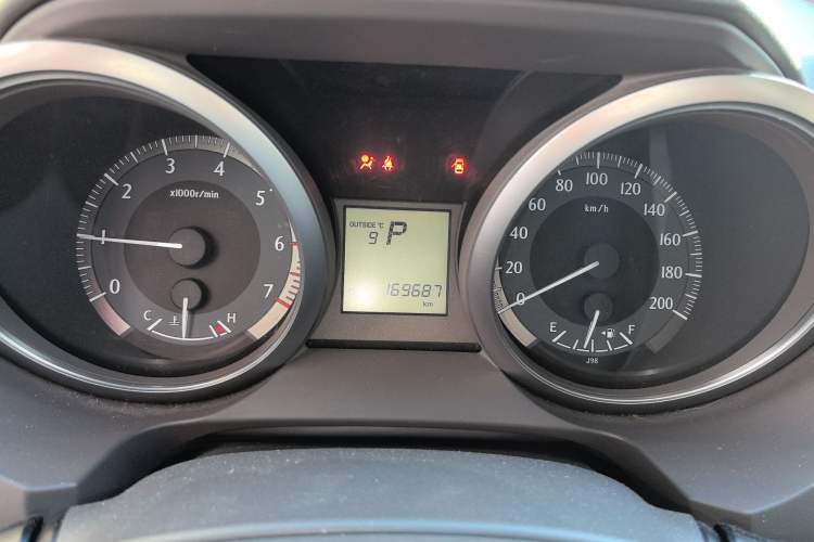 Used Toyota Prado 2014 2.7L Automatic Standard Edition
