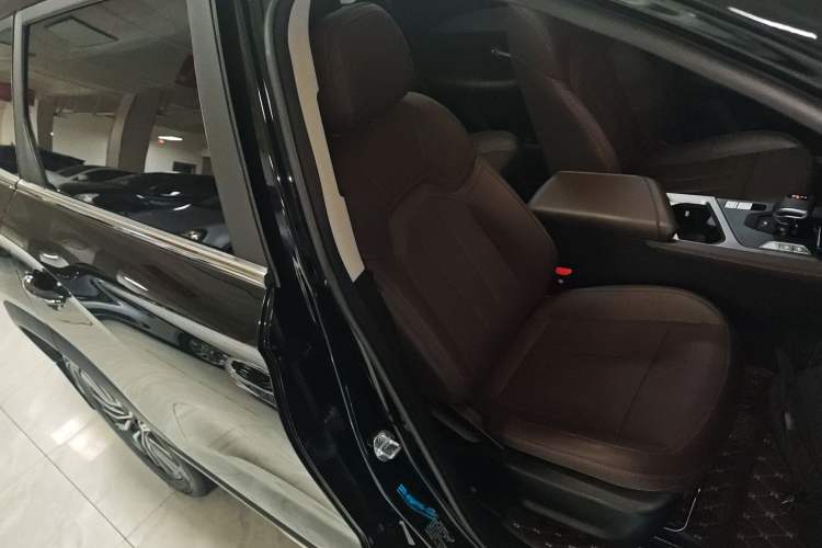 Used JETOUR X90 PLUS 2023 Facelift 1.6TD DCT Villa 5-Seater