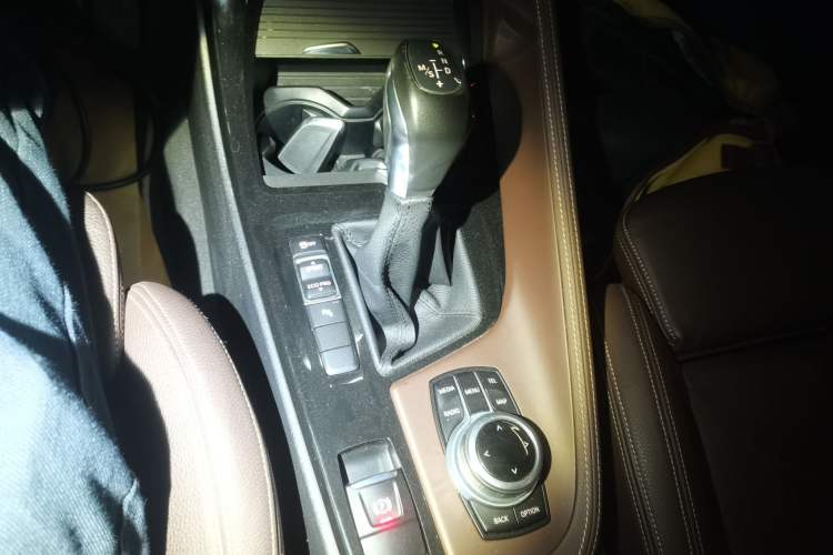 Used BMW X1 2016 sDrive20Li Luxury Model
