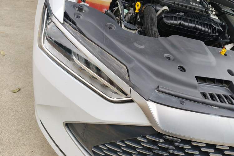 Used BYD Qin PLUS 2023 Champion Edition DM-i 120KM Beyond Model Right Front Headlight