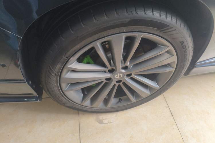 Used Leapmotor C16 2024 All-Electric 520 LiDAR Edition Right Rear Wheel Hub