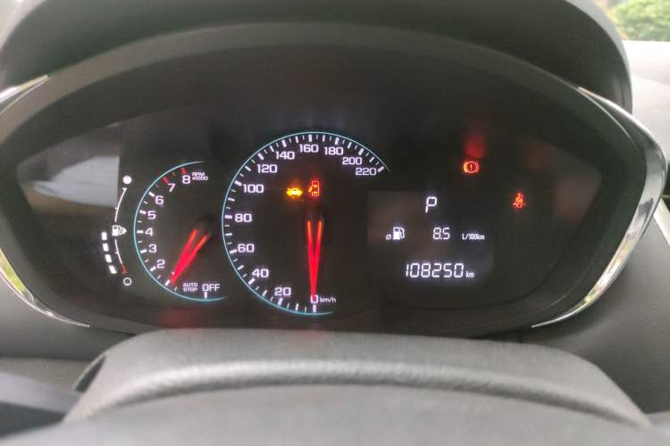 Used Chevrolet Trax 2018 330T Automatic Two-Wheel Drive Elite Model Instrument Cluster