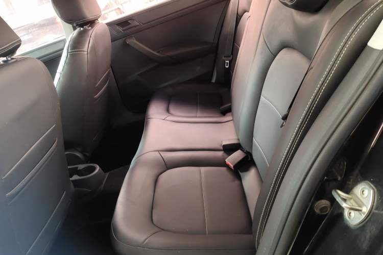 Used Volkswagen Santana 2016 1.6L Automatic Fashion Edition
