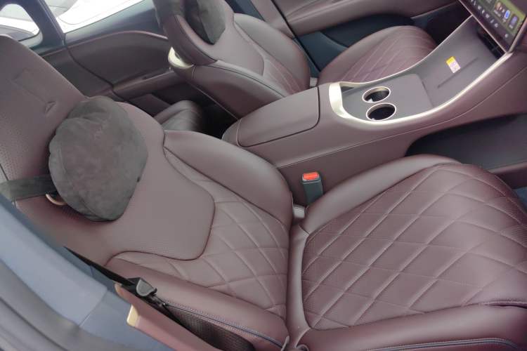 Used Avatr 11 2025 Year Updated Max Extended-Range Version Right Front Seat