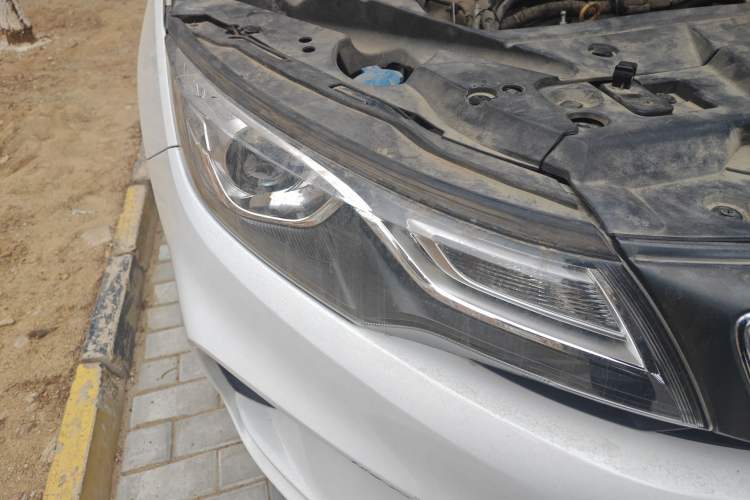 Used Geely Auto Emgrand GL 2018 1.8L DCT Elite Smart Connectivity Version
