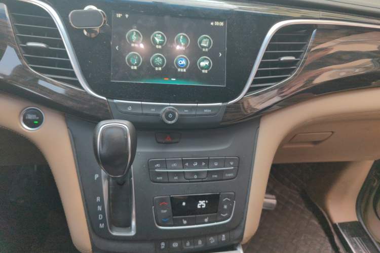 Used Buick GL8 2017 ES 28T Premium Version China V Standard
