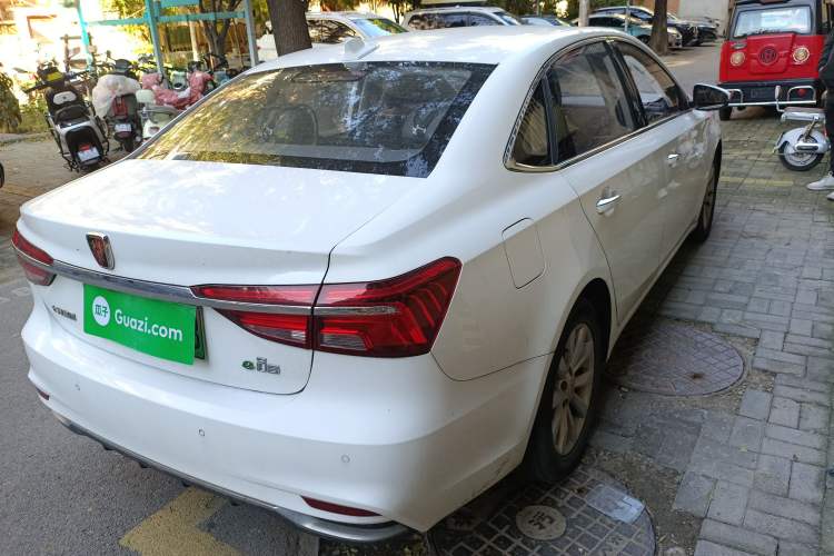 Used Roewe i6 New Energy 2017 45T Hybrid Connect & Smart Enjoyment Edition Rear Right 45 Deg