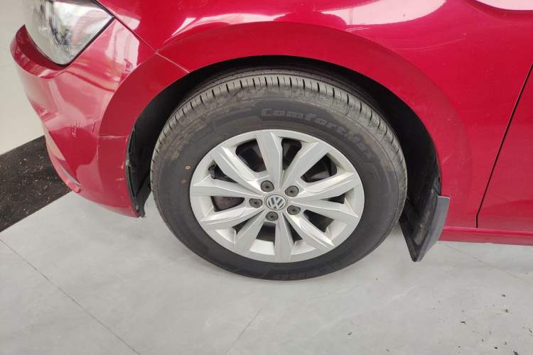 Used Volkswagen Polo 2019 Plus 1.5L Automatic Colorful Technology Edition Left Front Wheel Hub