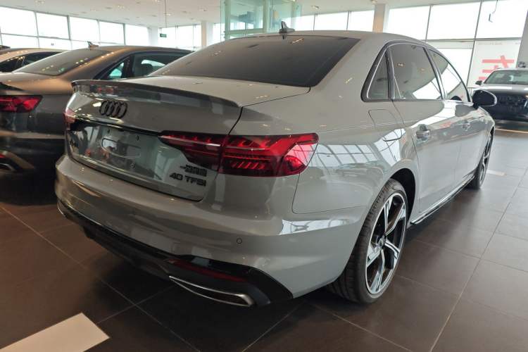 Used Audi A4L 2025 2 Million Units Enjoyment Version 40 TFSI Luxury Dynamic Edition B&O Starry Night Edition Rear Right 45 Deg