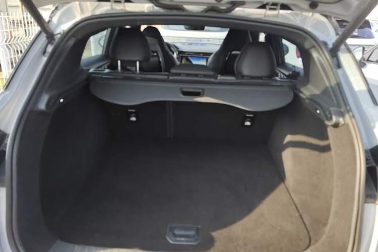 Used Lynk & Co 01 2023 1.5TD EM-F AM Trunk