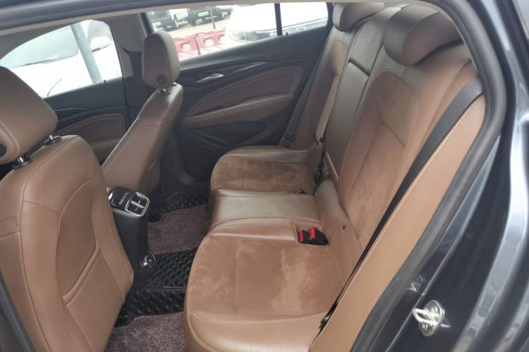 Used Buick Regal 2019 20T Elite Version China VI Standard Left Rear Seat