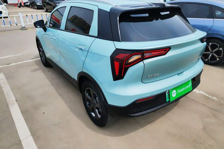 Used Geometry E Firefly 2024 301km Starlight Rear Left 45 Deg