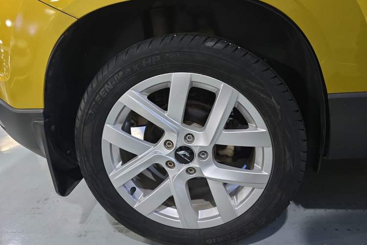 Used Jetta VS5 2019 280TSI Automatic Enjoyment Model Right Rear Wheel Hub