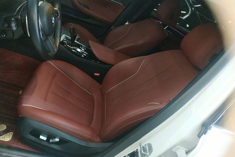 Used BMW 5 Series 2022 Restyled 530Li Leading Edition M Sport Package