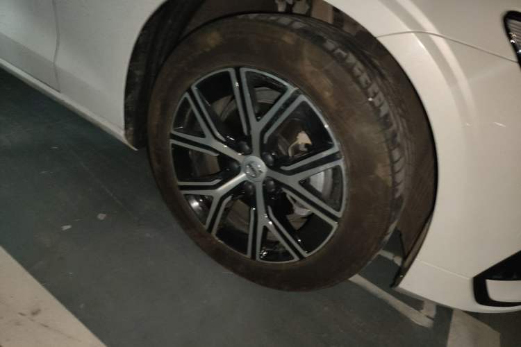 Used Volvo S60 2026 Model B4 Zhiyi Luxury Edition