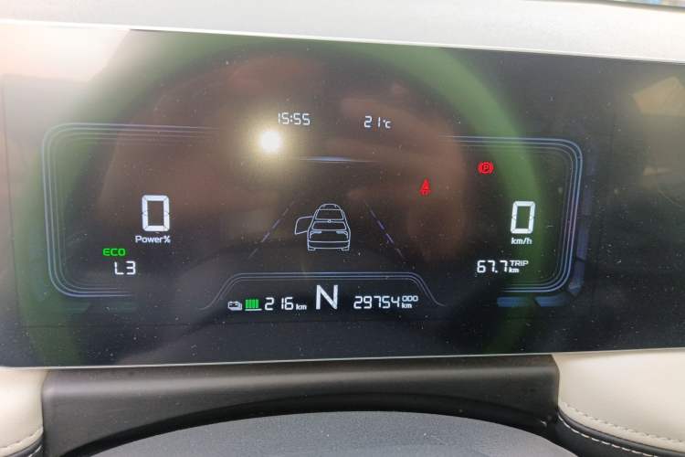 Used Geometry E Firefly 2023 320KM Cute & Handsome Tiger 5 Seats