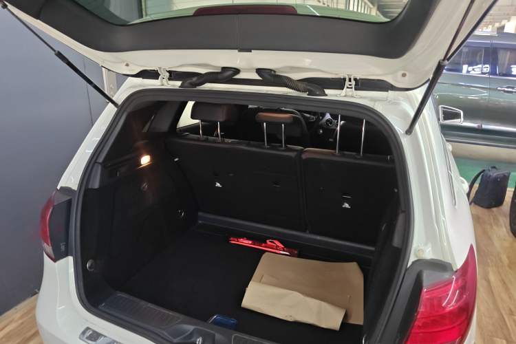 Used Mercedes-Benz B-Class 2015 B 200 Sport Edition
