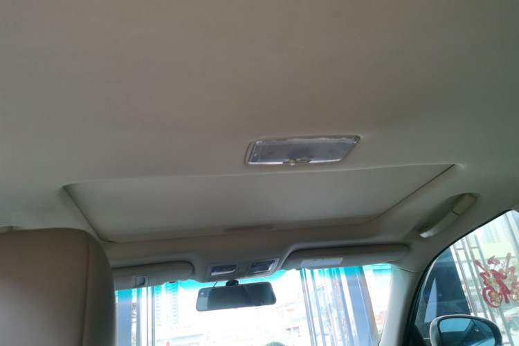 Used Toyota Reiz 2013 2.5V Shangrui Edition Headliner