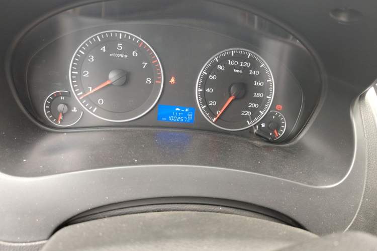 Used Geely Auto Diamond 2016 1.5L Manual Entry-Level Trim