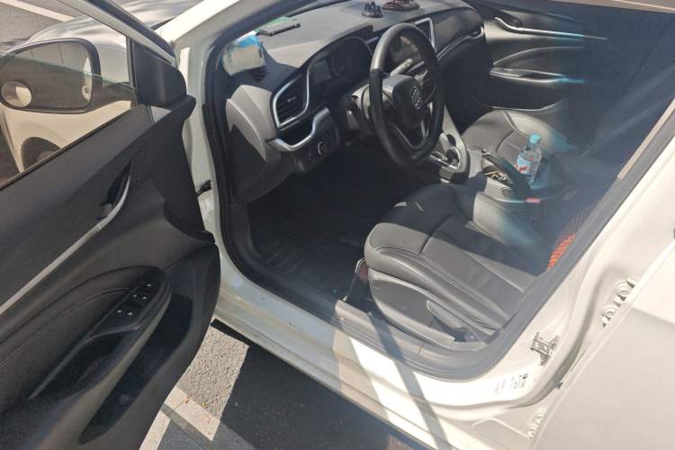 Used Buick GT 2016 15N Automatic Luxury Edition
