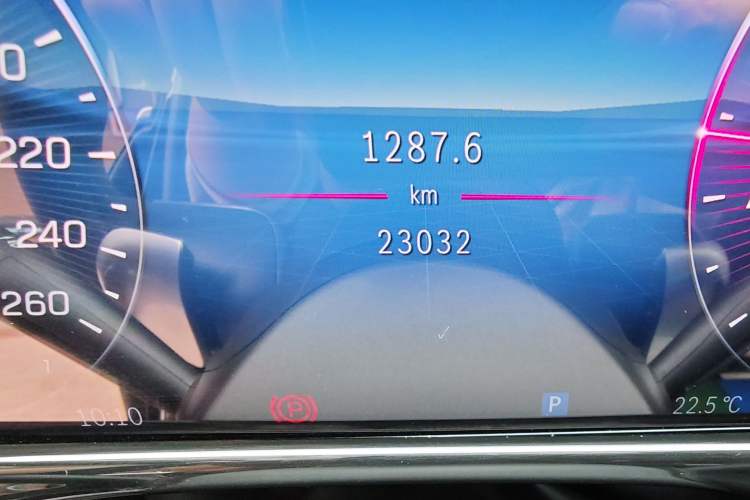 Used Mercedes-Benz E-Class 2025 Facelift E 300 L Luxury Edition
