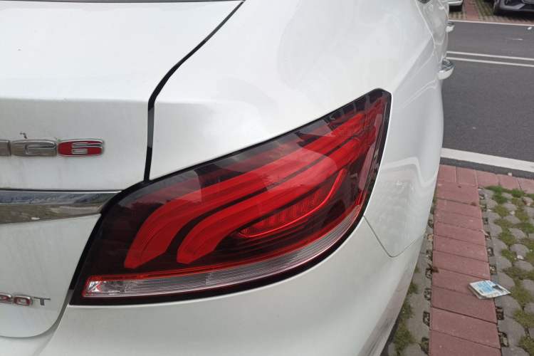 Used MG 6 2017 20T Automatic Trophy Prestige Internet Edition China V Standard Right Rear Taillight