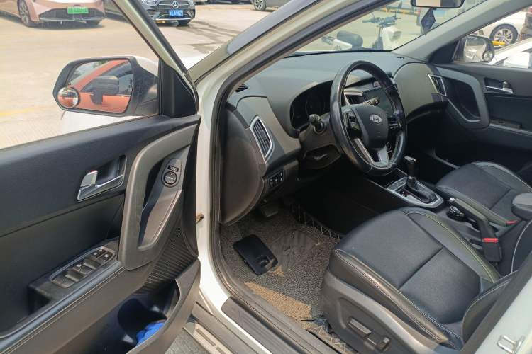 Used Hyundai ix25 2017 1.6L Automatic Smart Version Driver Seat