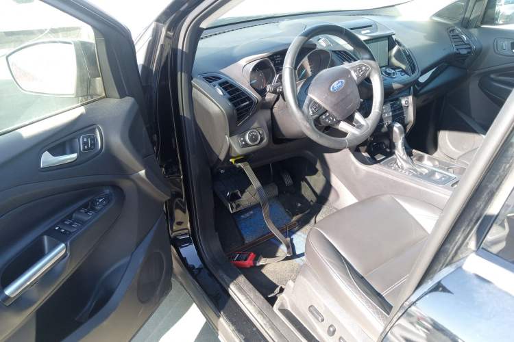 Used Ford Kuga 2017 EcoBoost 245 Four-Wheel Drive Titanium Edition