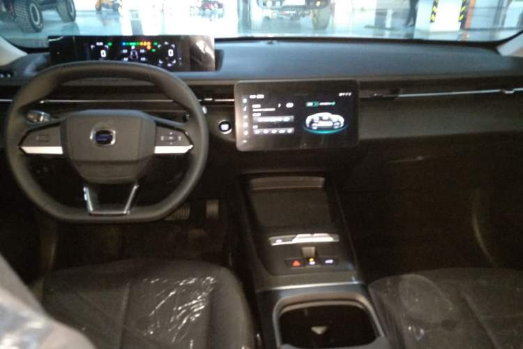 Used CHANGAN OSHAN 520 2025 Standard Edition
