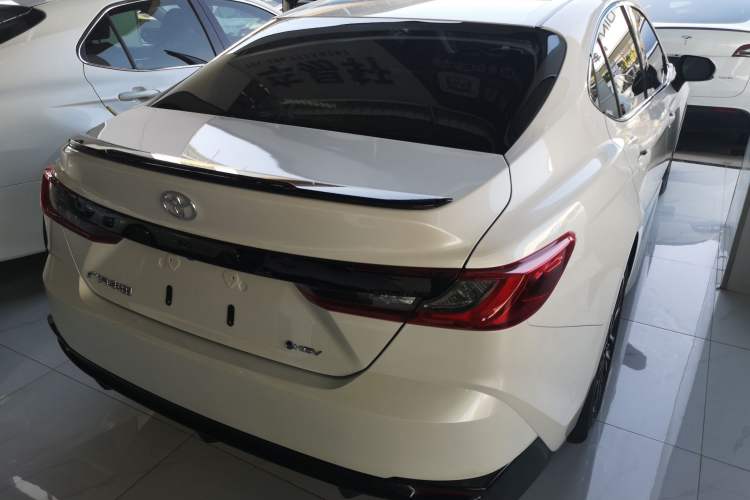 Used Toyota Camry 2026 Model Dual-Engine 2.0HSE Sport Lite Edition
