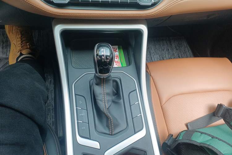 Used Geely Auto Vision X6 2020 1.4T CVT Luxury Edition