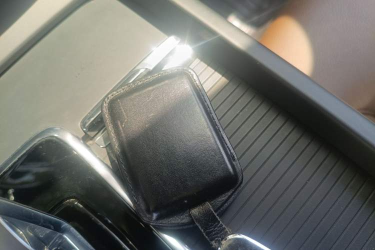 Used Volvo S60 2022 B4 Zhiyi Luxury Edition Vehicle Key