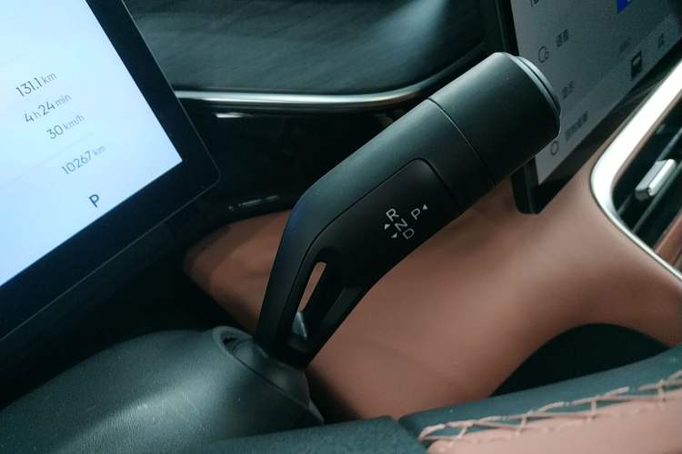 Used Geely Galaxy L6 2025 EM-i 140km Starship Edition