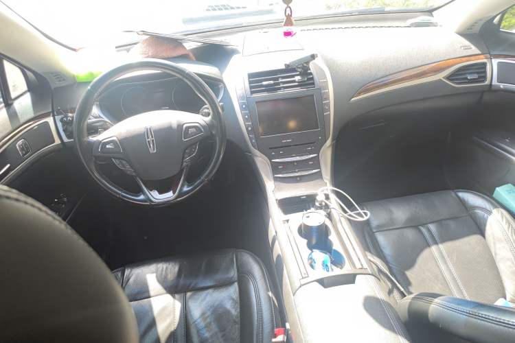 Used Lincoln MKZ 2014 2.0T Luxury Edition
