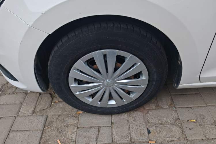 Used Volkswagen Santana 2016 1.4L Manual Fashion Edition