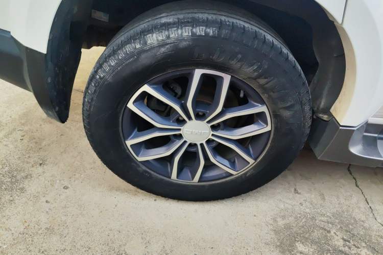 Used JMC Yusheng S350 2020 2.0T Automatic All-Wheel Drive Gasoline Comfort Edition
