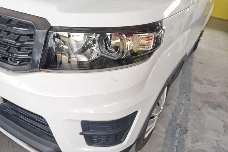 Used CHANGAN OSHAN X70A 2019 1.5L Manual Basic Version China VI Standard