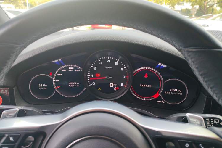 Used Porsche Cayenne 2018 Cayenne 3.0T Instrument Cluster