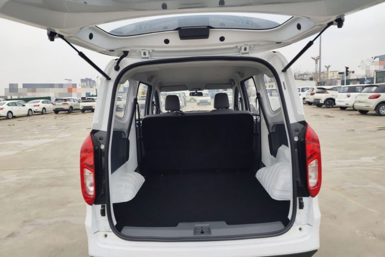 Used Wuling Hongguang New Energy 2024 All-Electric Model 300KM Practical Version
