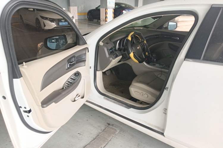 Used Chevrolet Malibu 2013 2.4L Automatic Luxury Edition Driver Seat