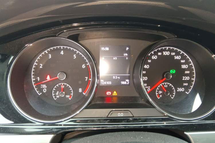 Used Volkswagen Lamando 2015 280TSI DSG Comfort Edition
