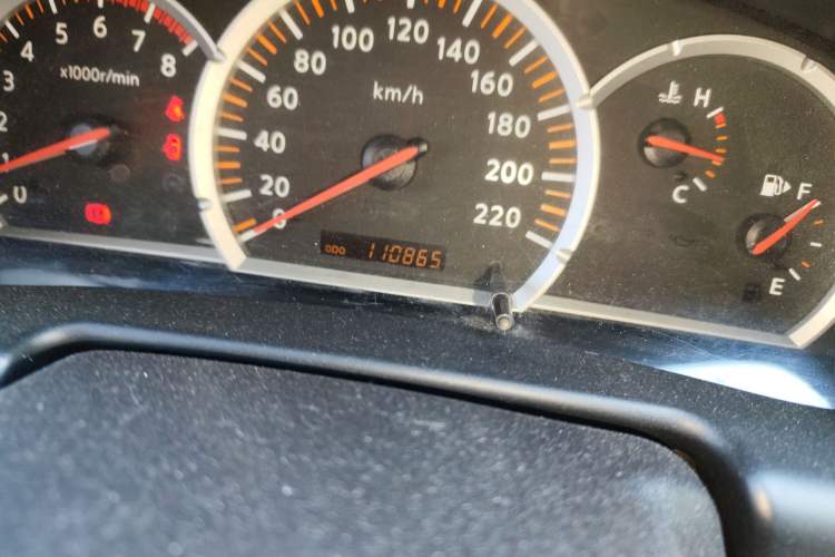 Used Nissan Paladin 2008 2.4L 4x4 Standard Edition