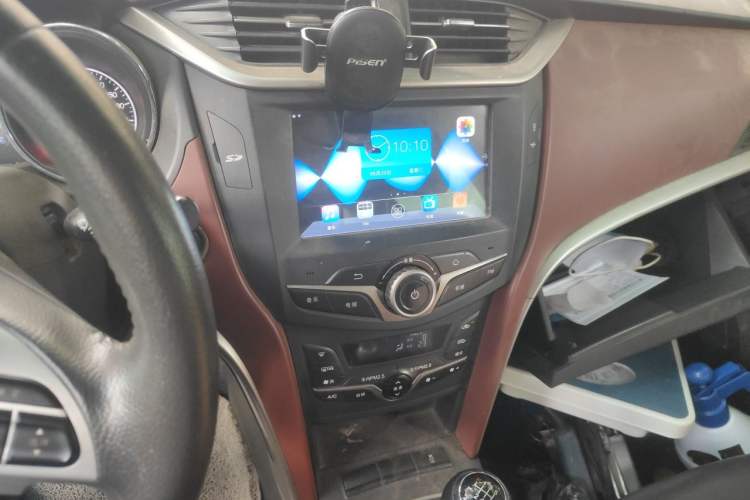 Used BYD G5 2014 1.5TI Manual Luxury Edition
